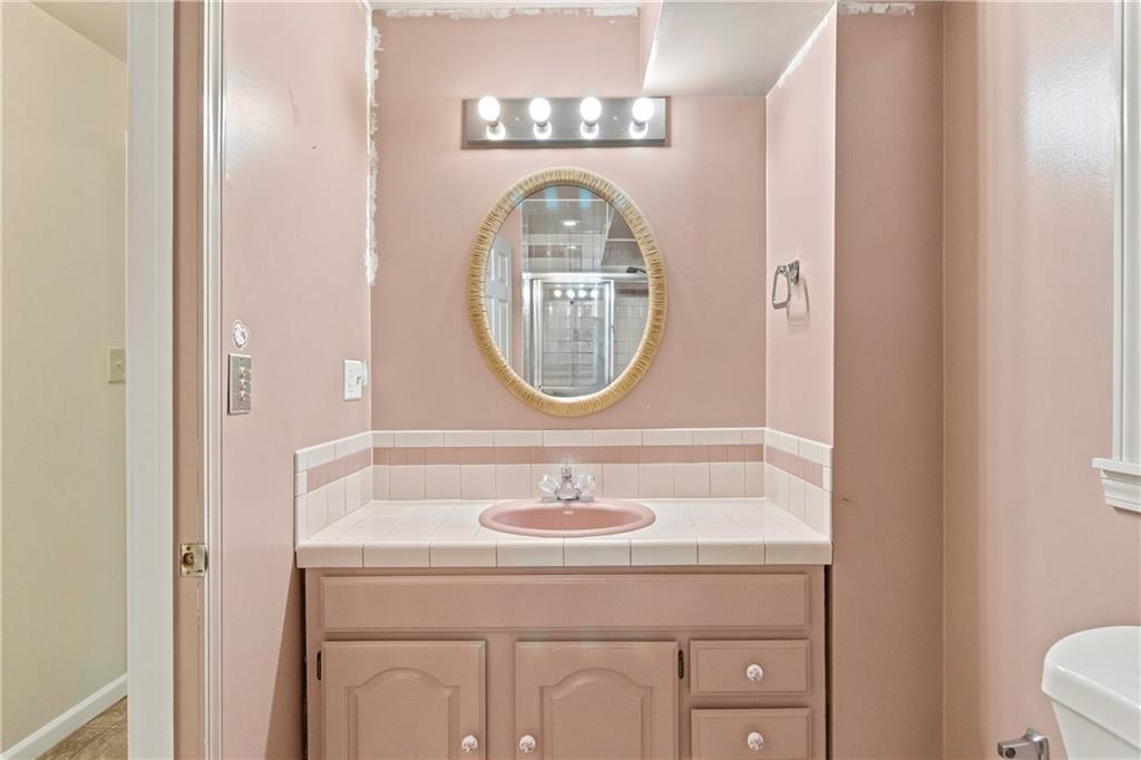 7905 Mullen Road Lenexa, KS 66215 - Photo 27 of 32