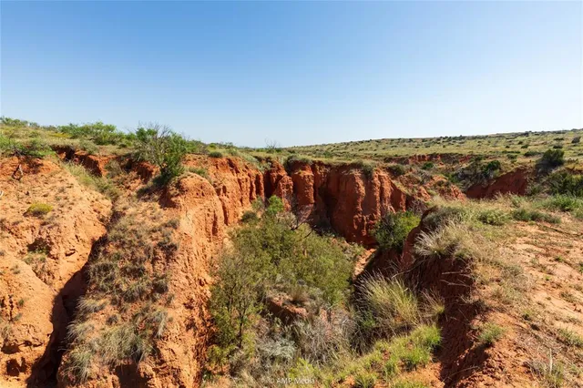 $720,000 | 70 State Highway 70, Rotan, TX 79546