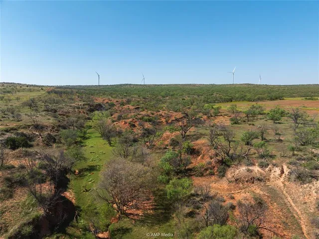 $720,000 | 70 State Highway 70, Rotan, TX 79546
