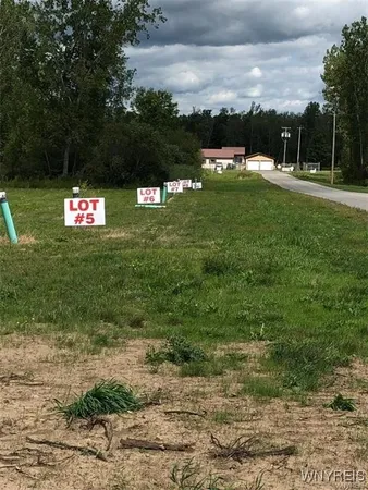 $29,900 | 90 Fieldcrest Drive, Pembroke, NY 14036