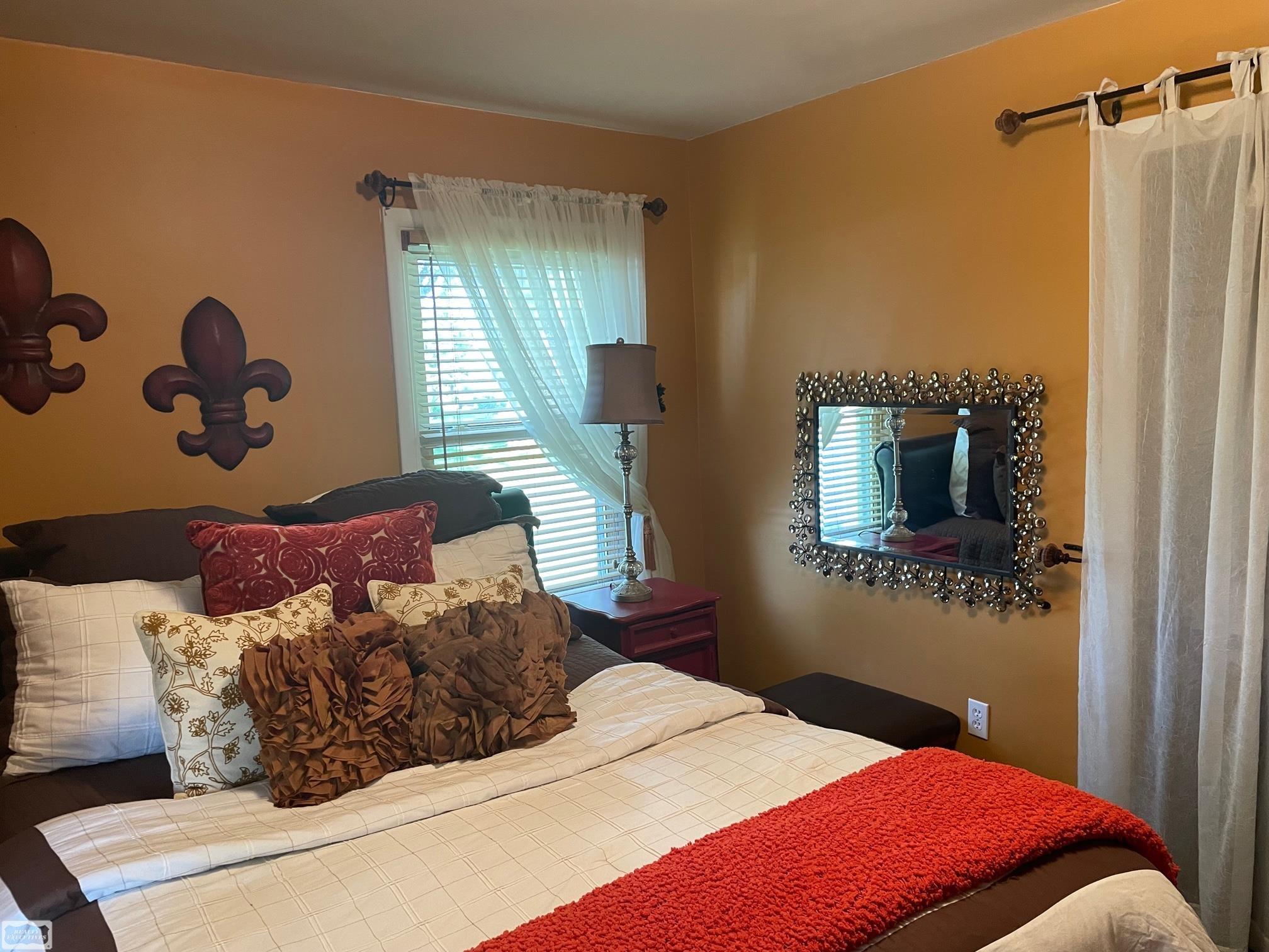 18385 21 Mile Road Macomb, MI 48044 - Photo 21 of 44 50086088-20.JPG