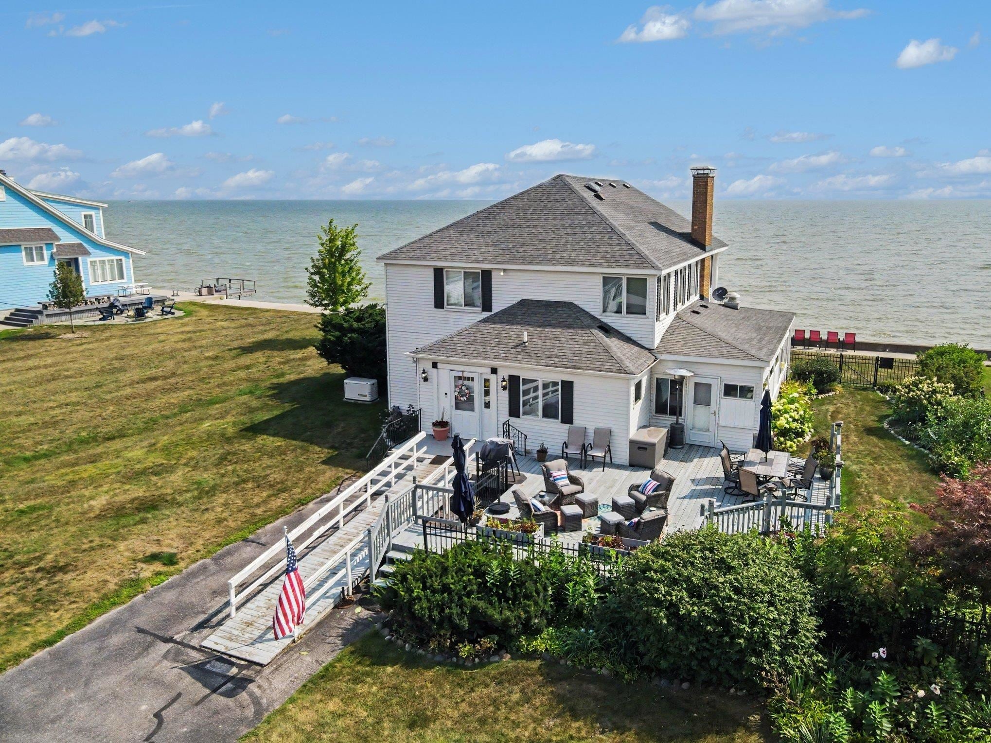 705 South Linwood Beach Road Linwood, MI 48634 - Photo 1 of 43 Gallery Image 1
