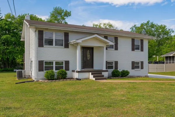 $399,900 | 3307 Bonneville Circle, Chattanooga, TN 37419