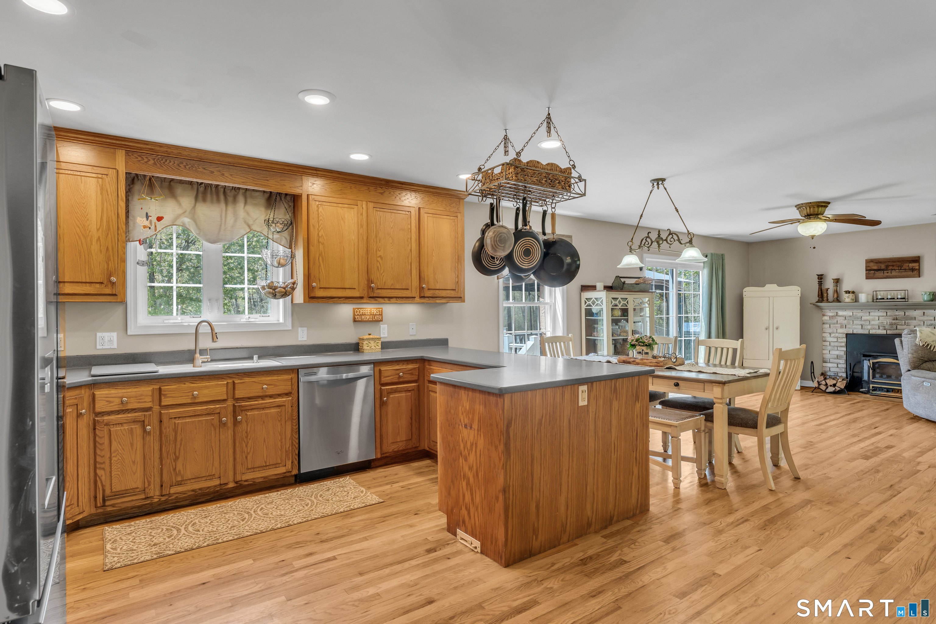 57 Hubbard Road Haddam, CT 06438 - Photo 9 of 32