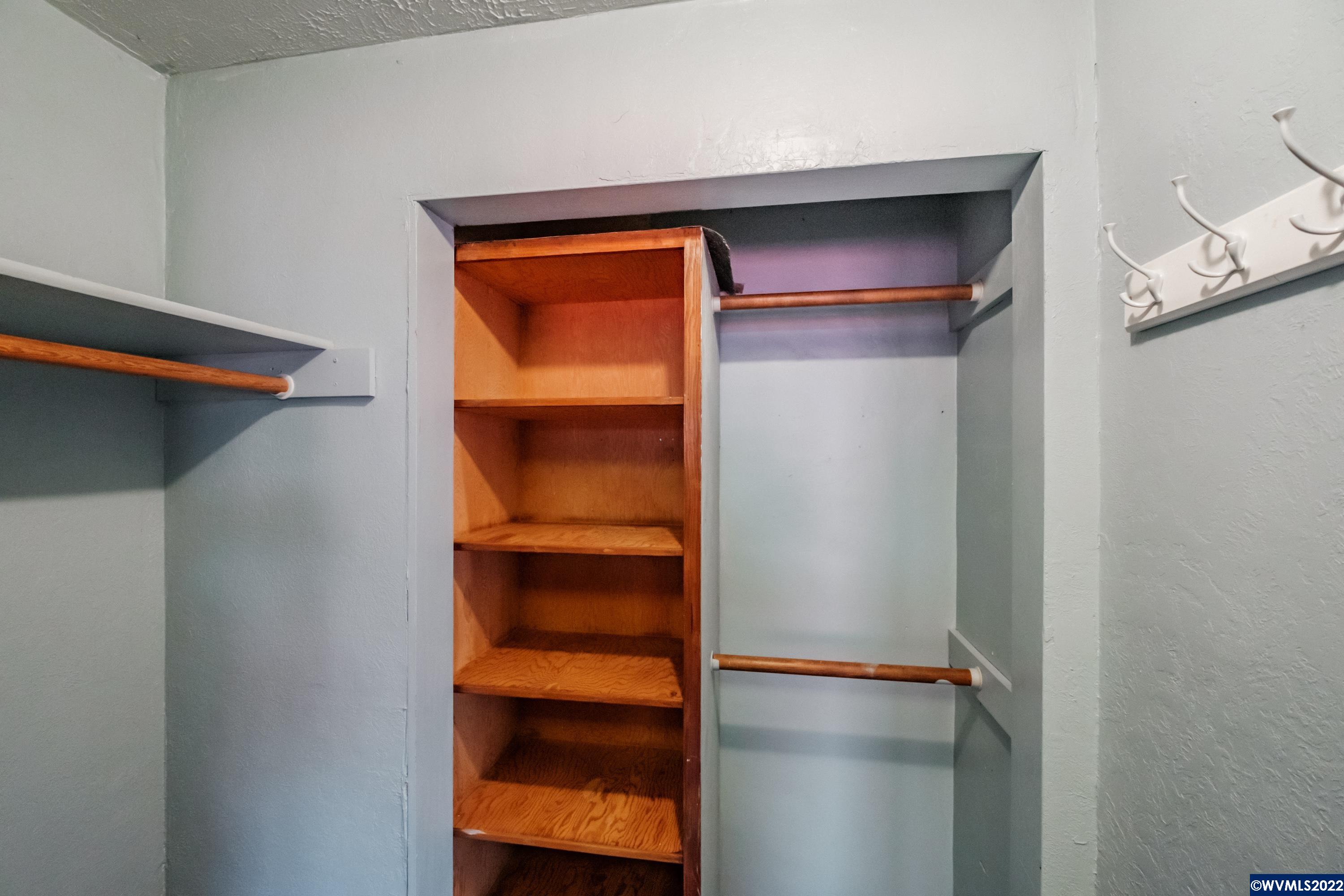 1075 Southwest 13th Avenue Albany, OR 97321 - Photo 23 of 42 Gallery Image 23