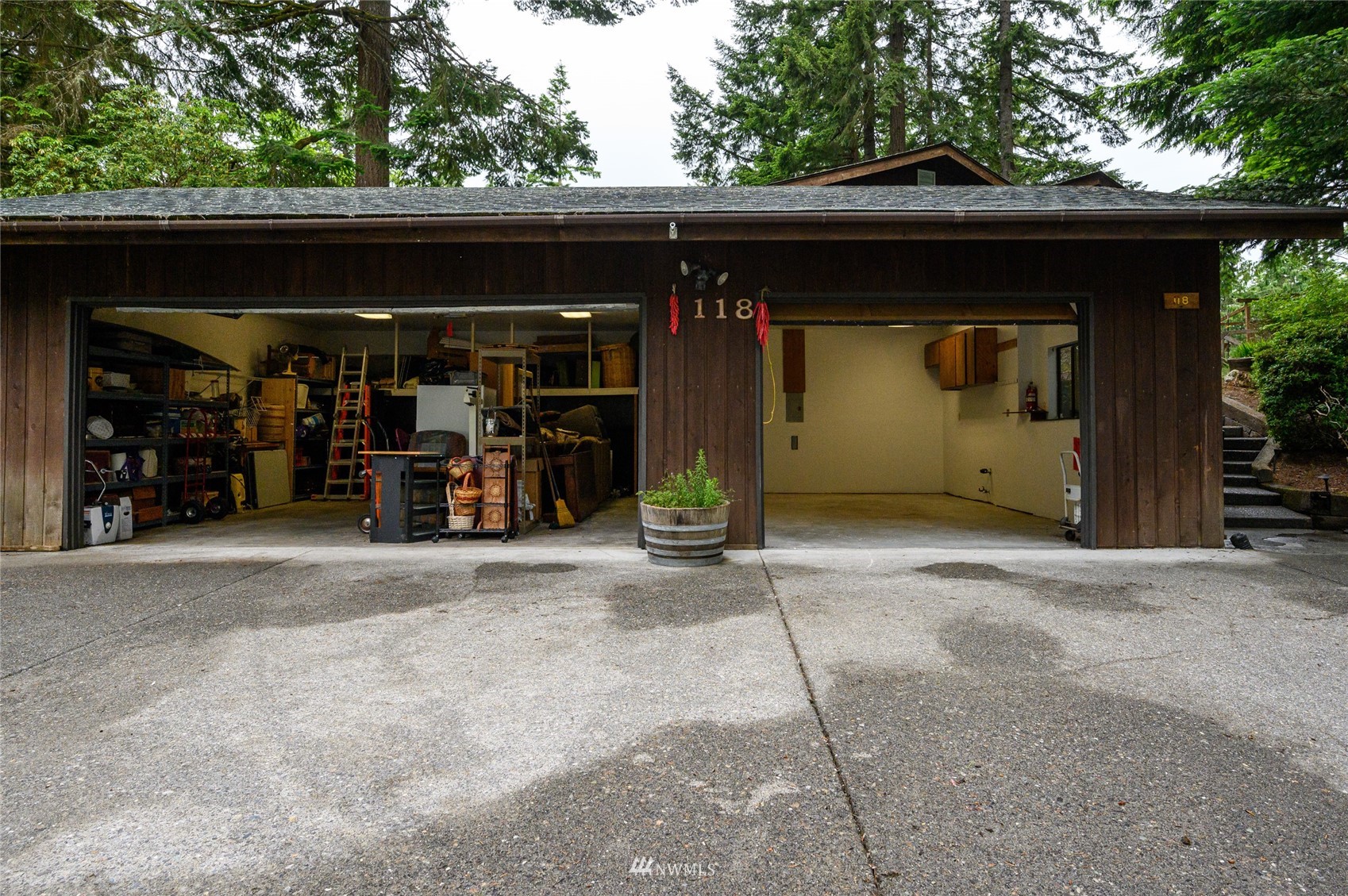 118 Sudden Valley Drive Bellingham, WA 98229 - Photo 30 of 35 a view of a car garage