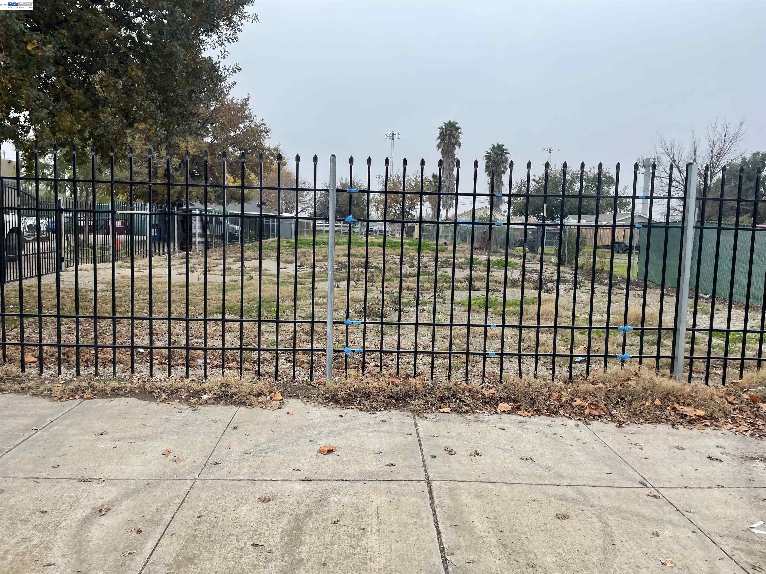 508 West Grant Line Road Tracy, CA 95376 - Photo 2 of 4 a view of a backyard