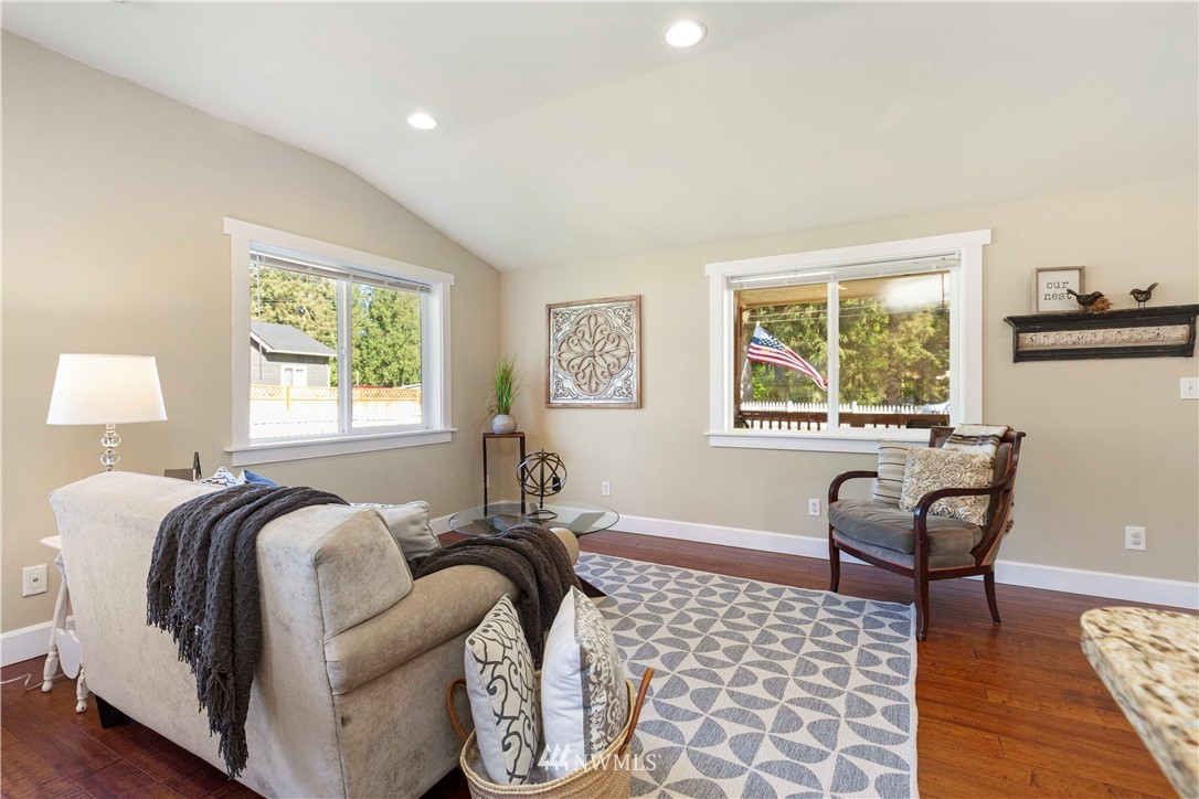 19331 South Carpenter Road Snohomish, WA 98290 - Photo 11 of 37
