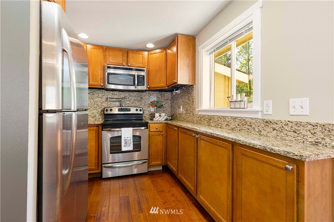 19331 South Carpenter Road Snohomish, WA 98290 - Photo 19 of 37