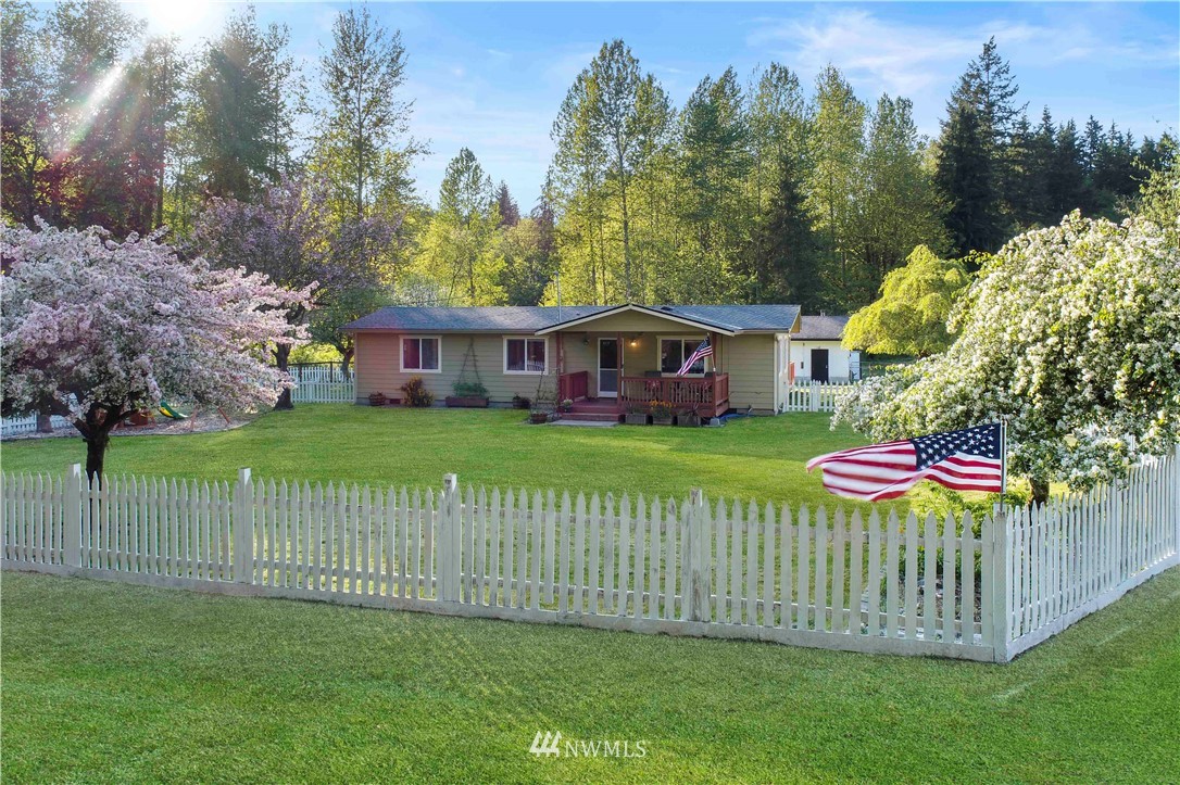 19331 South Carpenter Road Snohomish, WA 98290 - Photo 3 of 37