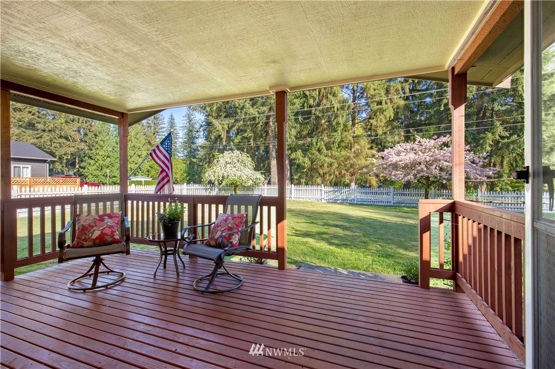 19331 South Carpenter Road Snohomish, WA 98290 - Photo 6 of 37