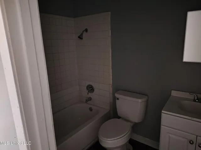 $1,250 | 196 York Drive, Jackson, MS 39209