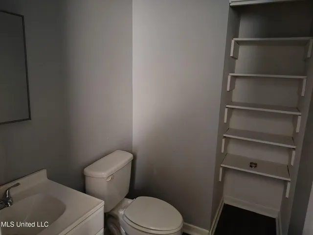 $1,250 | 196 York Drive, Jackson, MS 39209