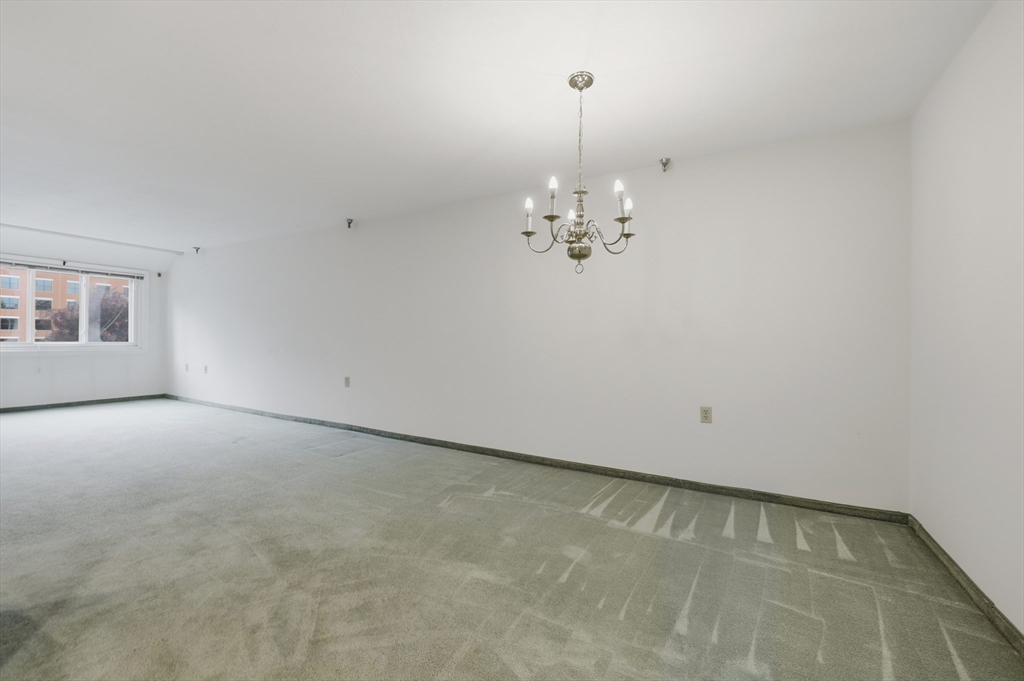 44 Elm Street, Unit 303 Worcester, MA 01609 - Photo 9 of 29