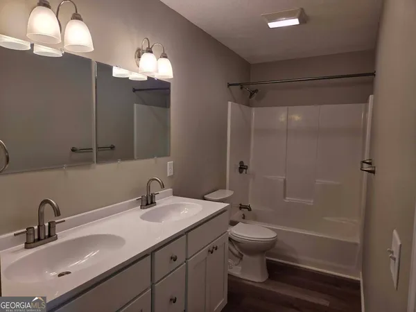 $1,000 | 311 Jerriel Street, Vidalia, GA 30474