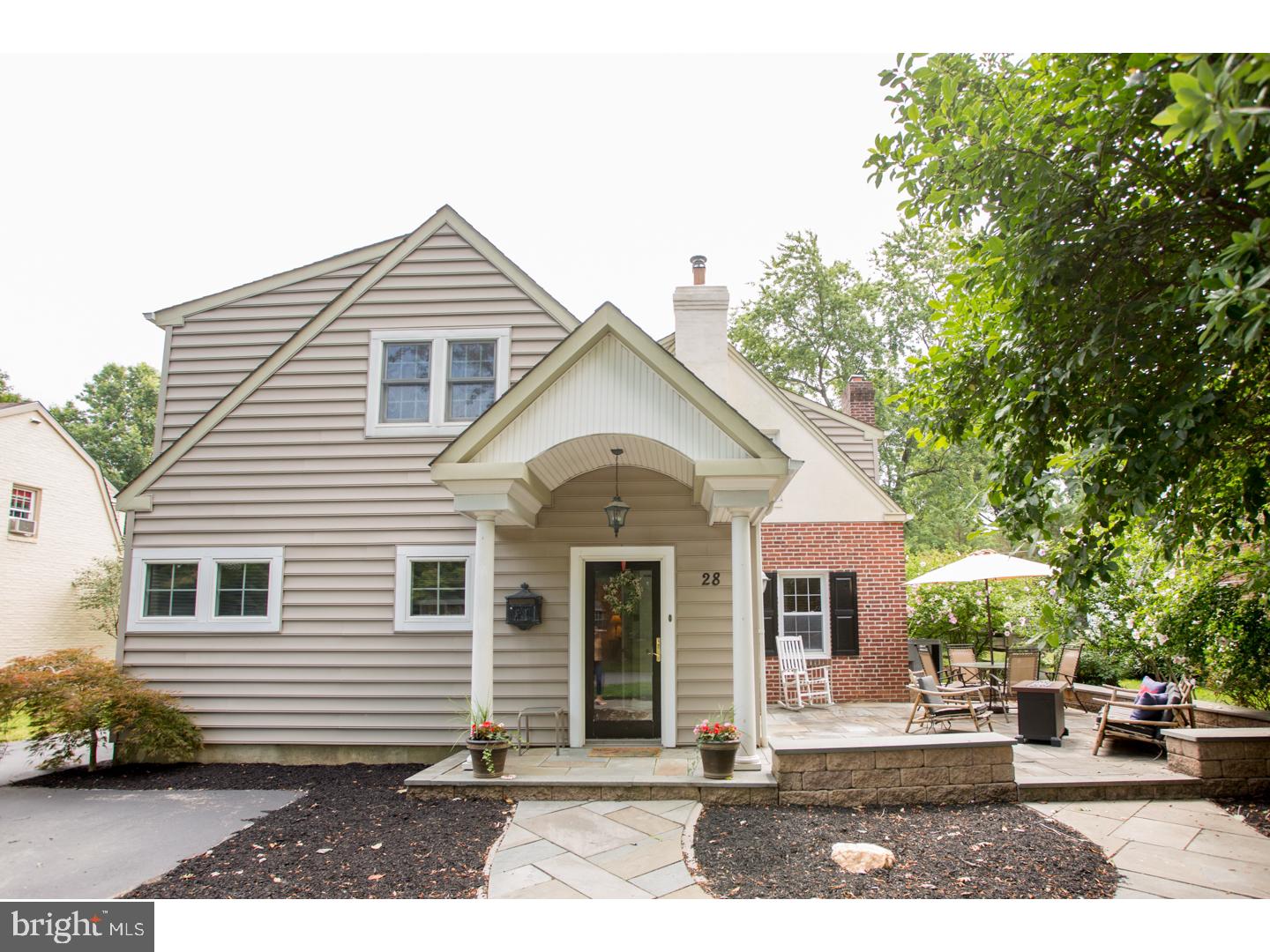 28 Medbury Road Wallingford, PA 19086 - Photo 1 of 25 Exterior Front