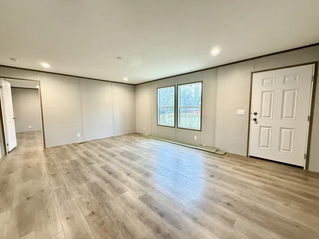 $329,900 | 665 Camp Belle Air Road, Sparta, TN 38583