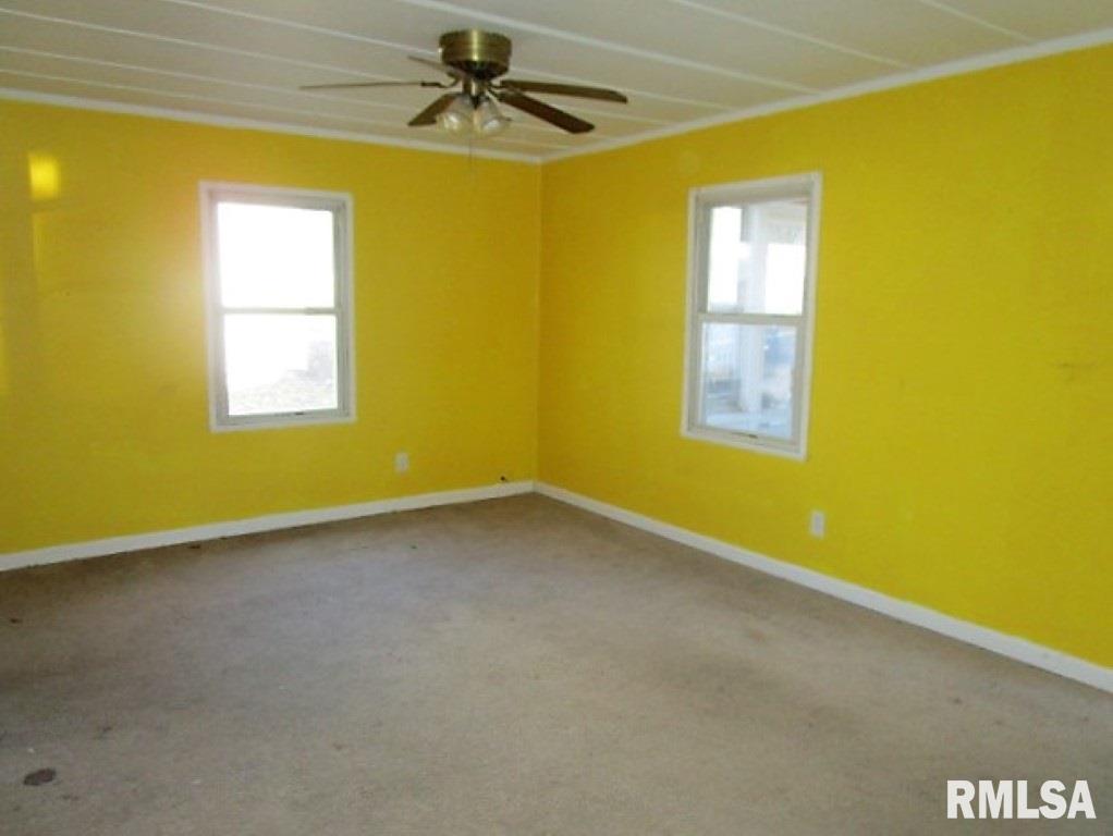 3013 North Mission Road Peoria, IL 61604 - Photo 7 of 12 Gallery Image 7