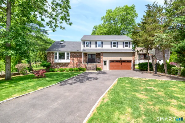 $7,900 | 44 Newfield Court, Stamford, CT 06905