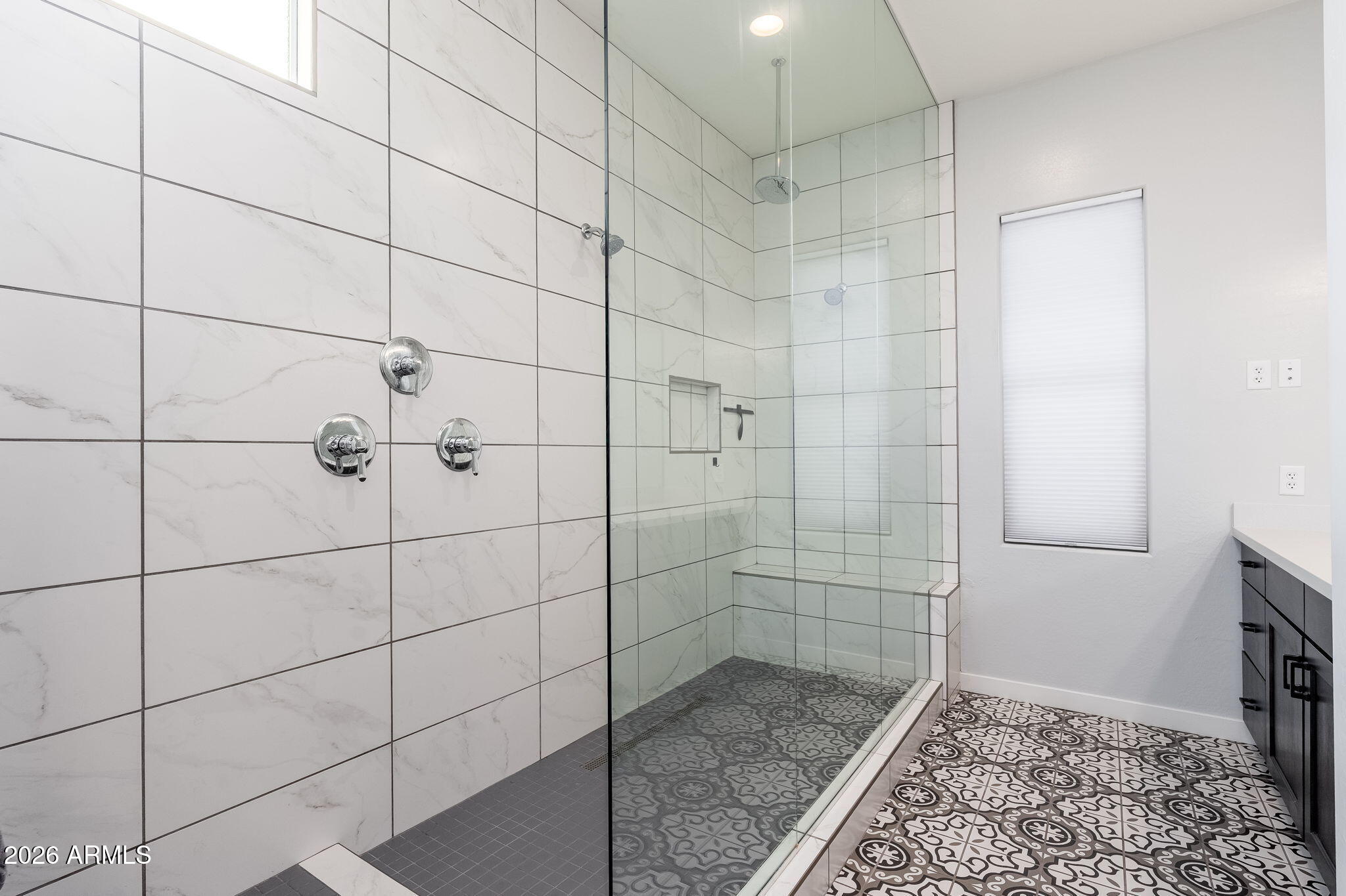 1555 East Ocotillo Road, Unit 9 Phoenix, AZ 85014 - Photo 17 of 41 Primary Walk In Shower