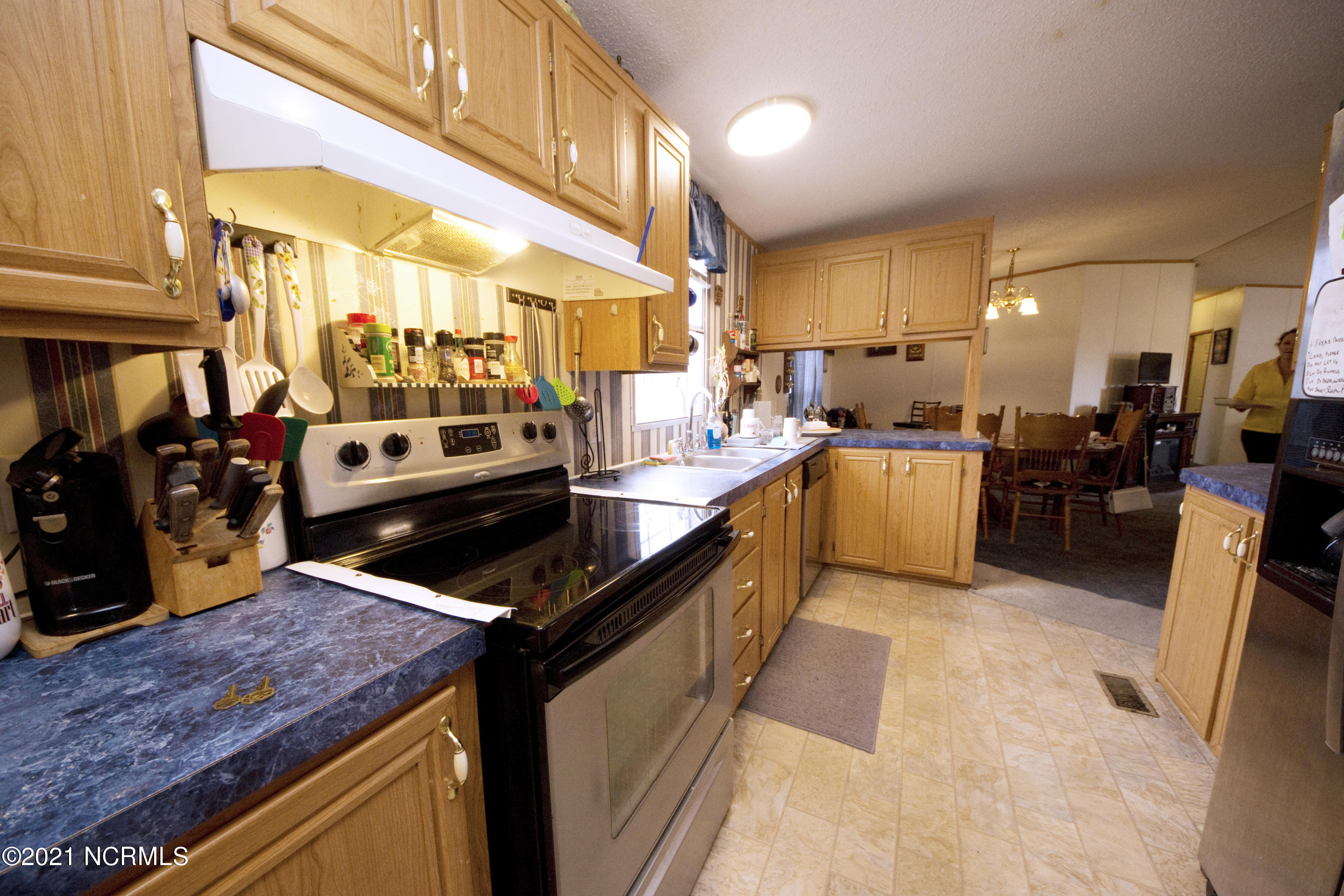 241 Shore Road Newport, NC 28570 - Photo 18 of 36 DSC05723