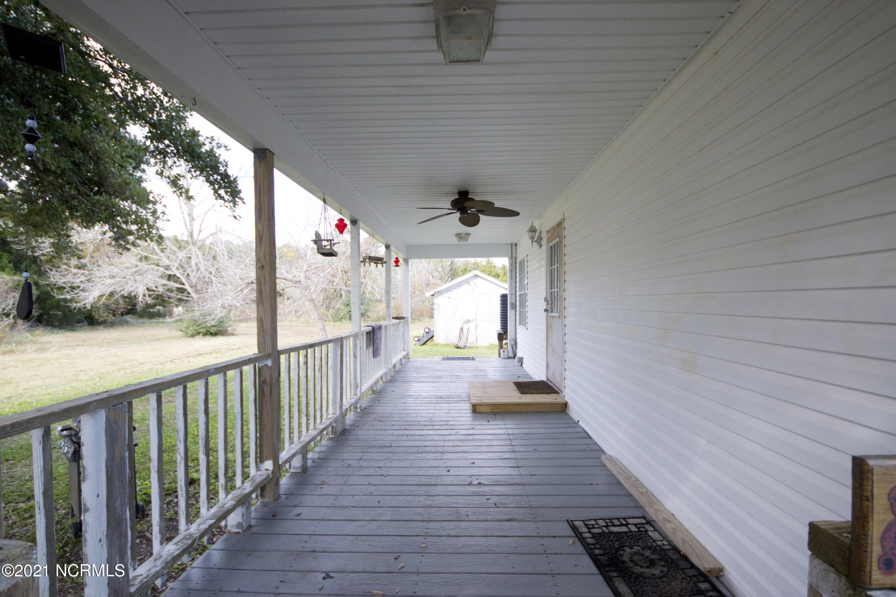 241 Shore Road Newport, NC 28570 - Photo 7 of 36 Side porch