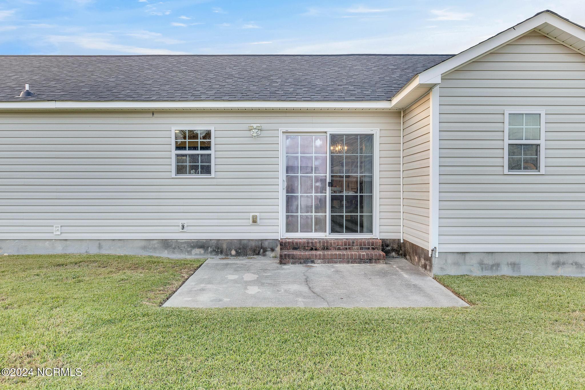 106 Clint Mills Road Maysville, NC 28555 - Photo 23 of 25 IMG_0466