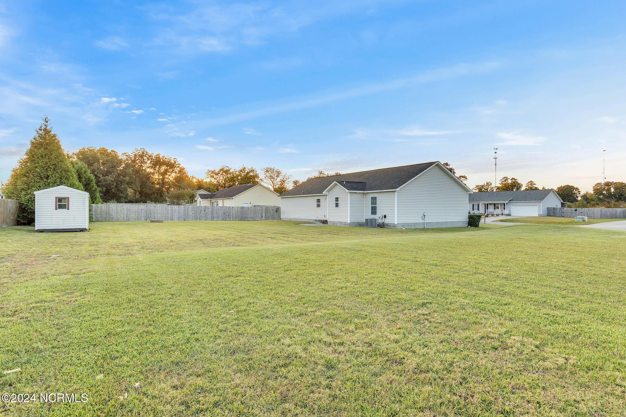 106 Clint Mills Road Maysville, NC 28555 - Photo 24 of 25 IMG_0472