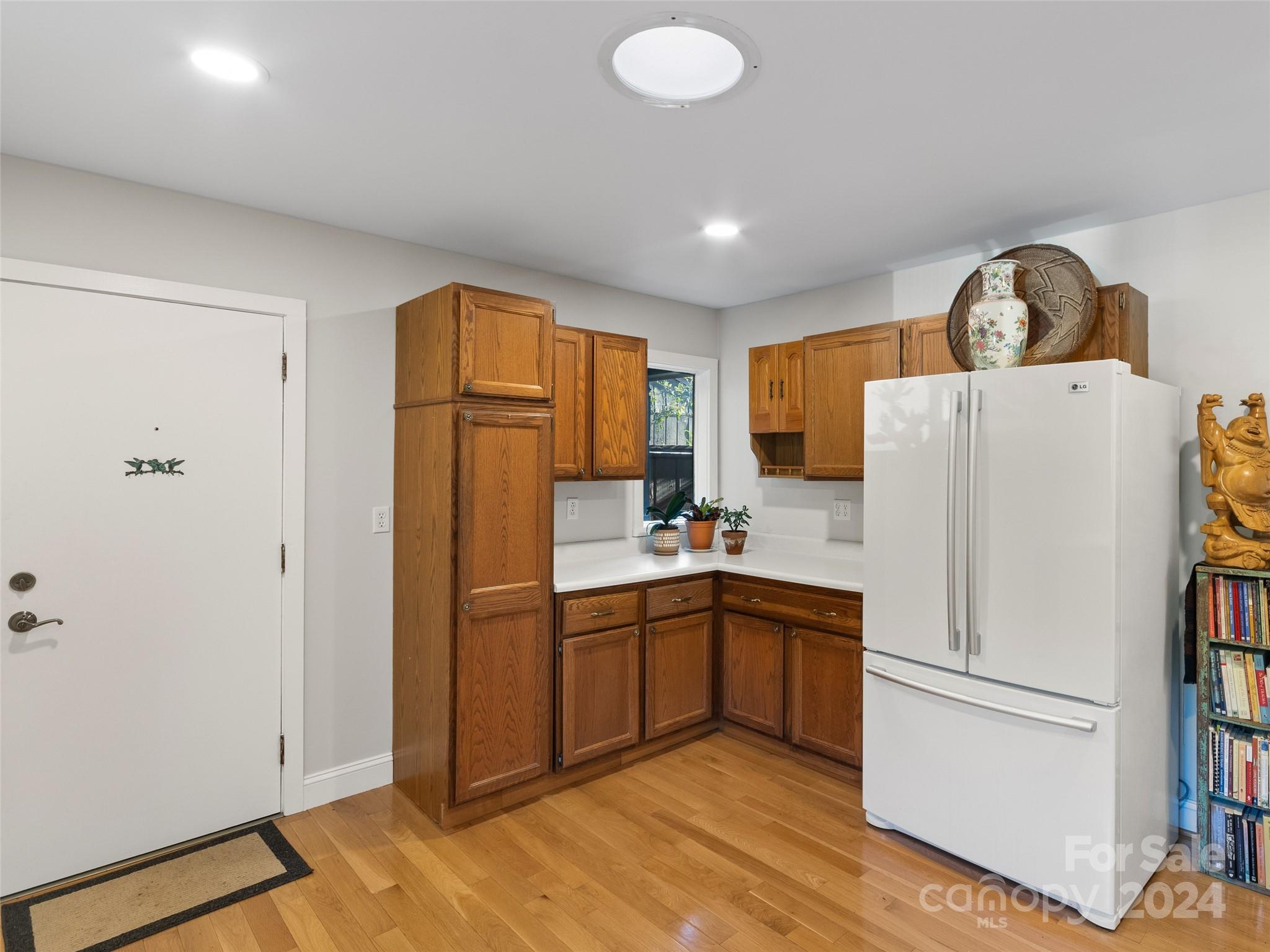 894 Weston Road, Unit 5 Arden, NC 28704 - Photo 14 of 38