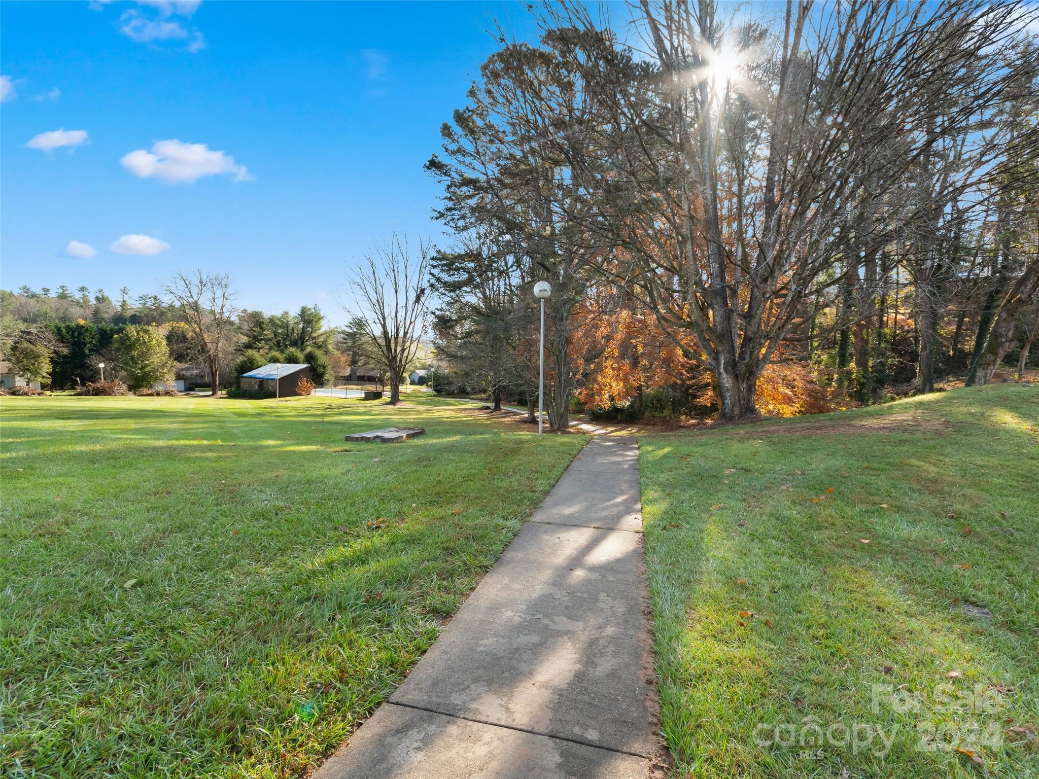 894 Weston Road, Unit 5 Arden, NC 28704 - Photo 7 of 38