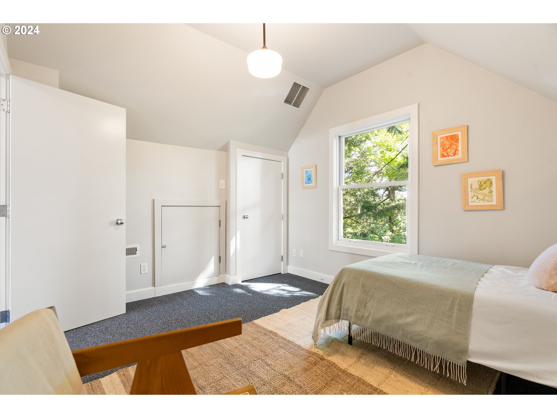 3818 Southwest Spring Garden Street Portland, OR 97219 - Photo 28 of 47 Gallery Image 28