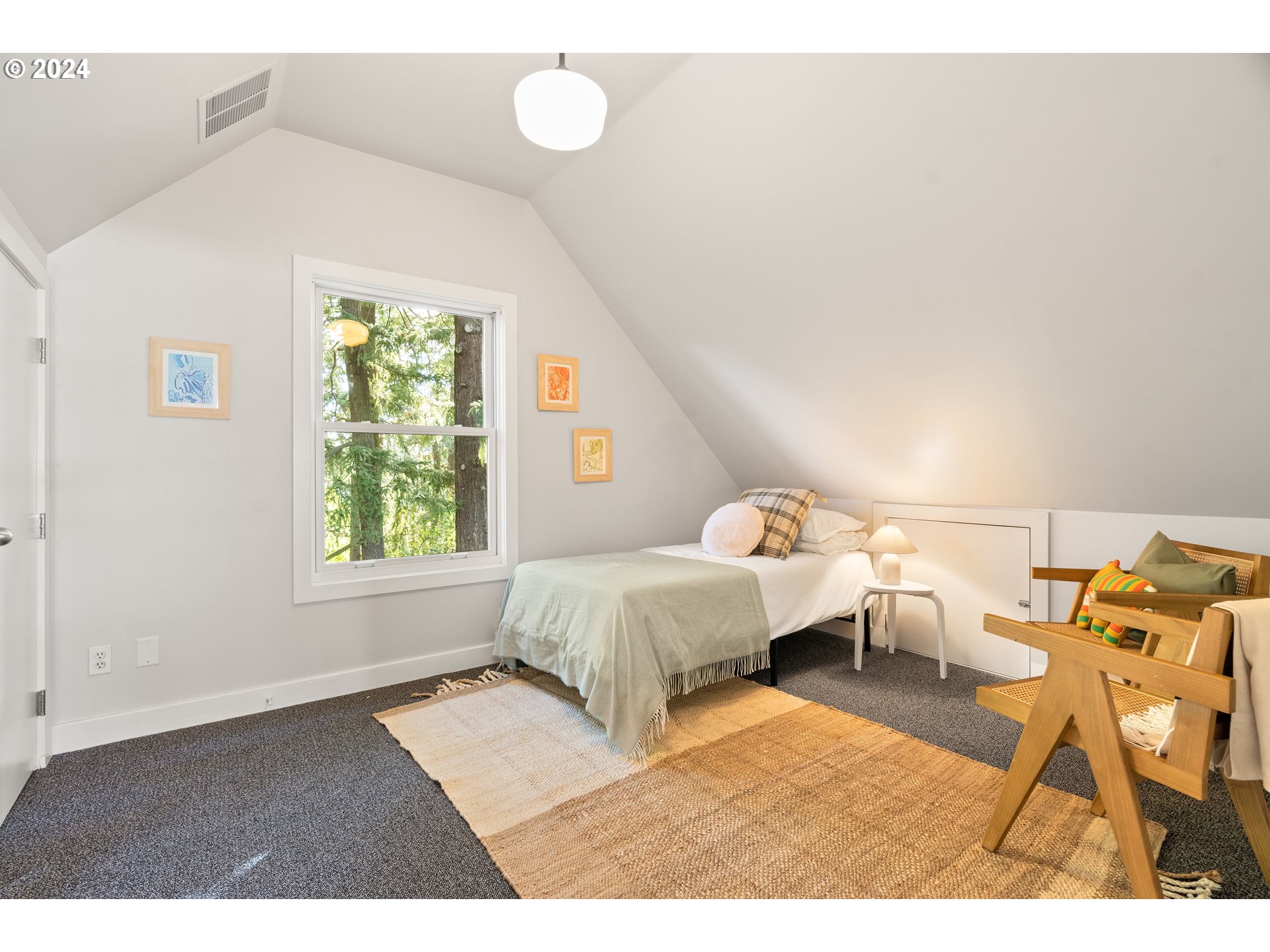 3818 Southwest Spring Garden Street Portland, OR 97219 - Photo 29 of 47 Gallery Image 29