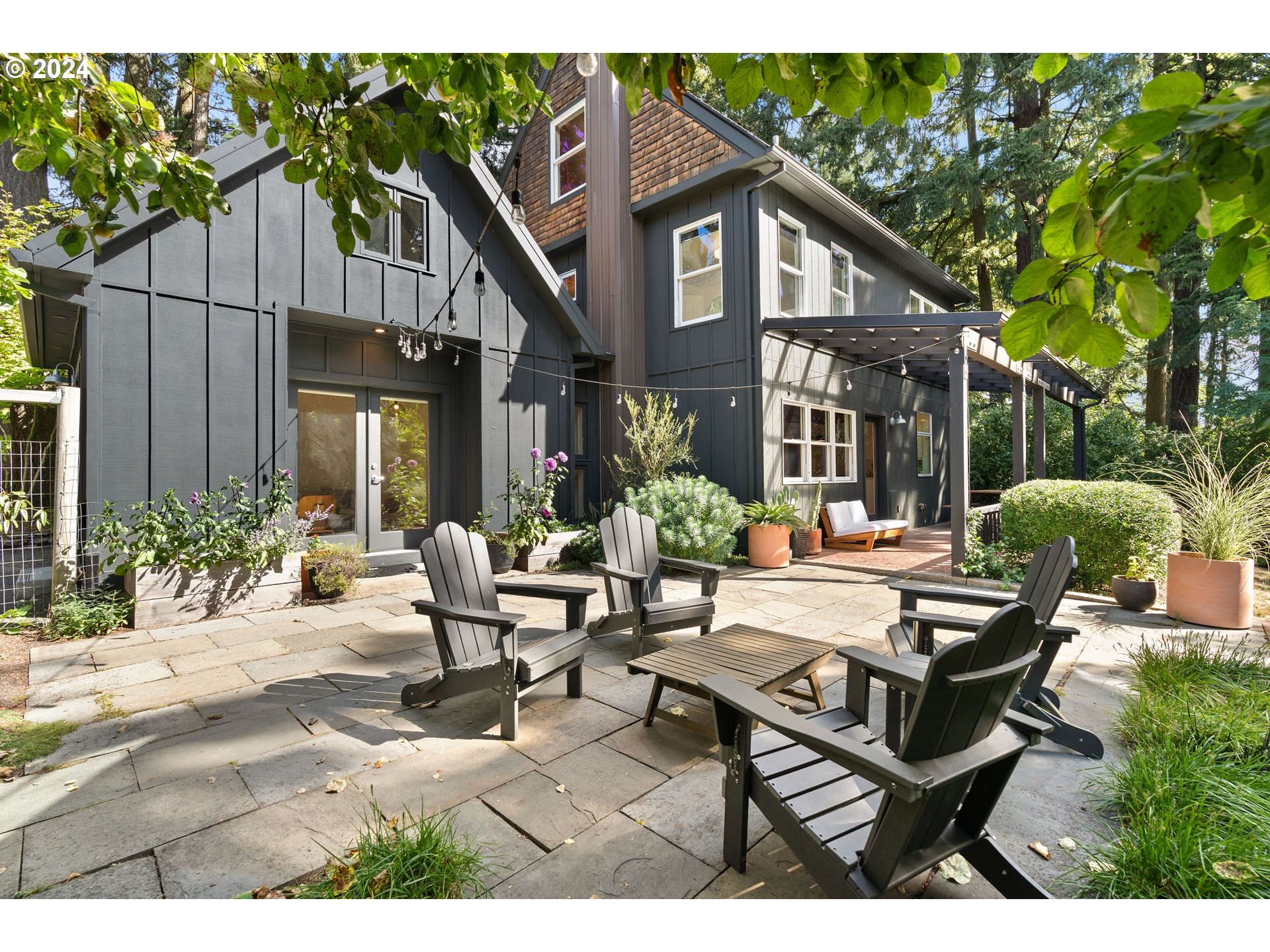 3818 Southwest Spring Garden Street Portland, OR 97219 - Photo 34 of 47 Gallery Image 34