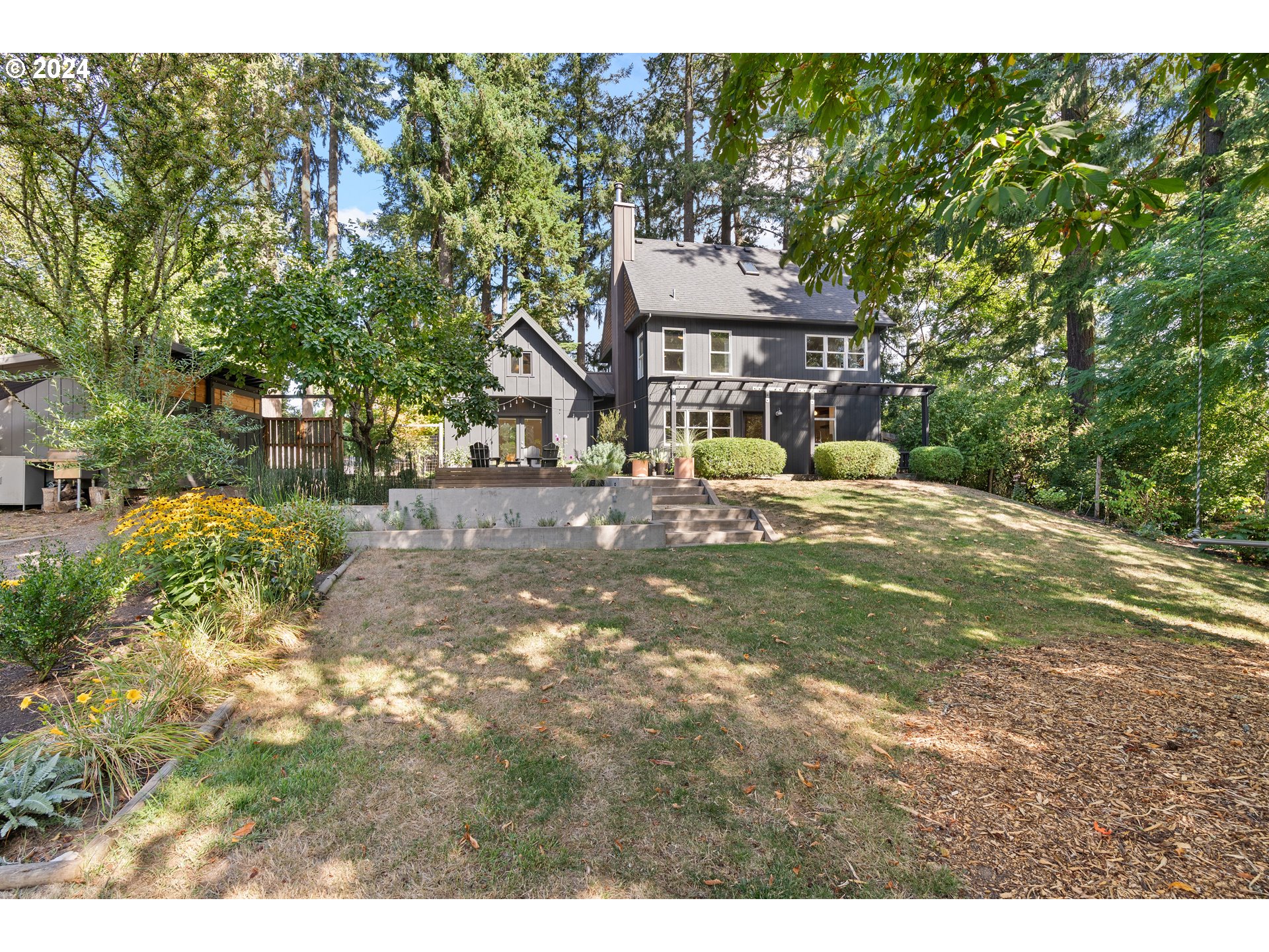 3818 Southwest Spring Garden Street Portland, OR 97219 - Photo 40 of 47 Gallery Image 40