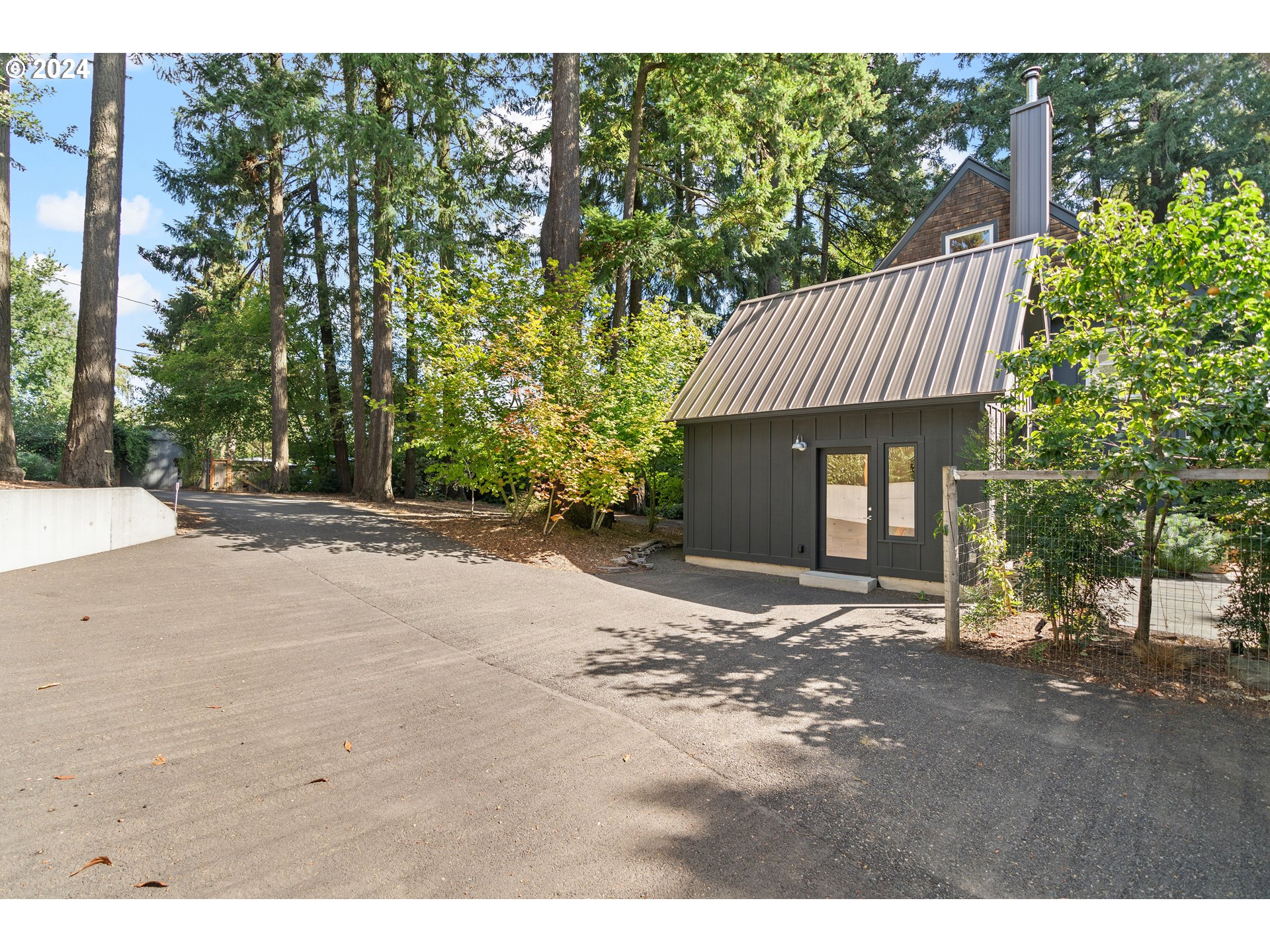 3818 Southwest Spring Garden Street Portland, OR 97219 - Photo 44 of 47 Gallery Image 44