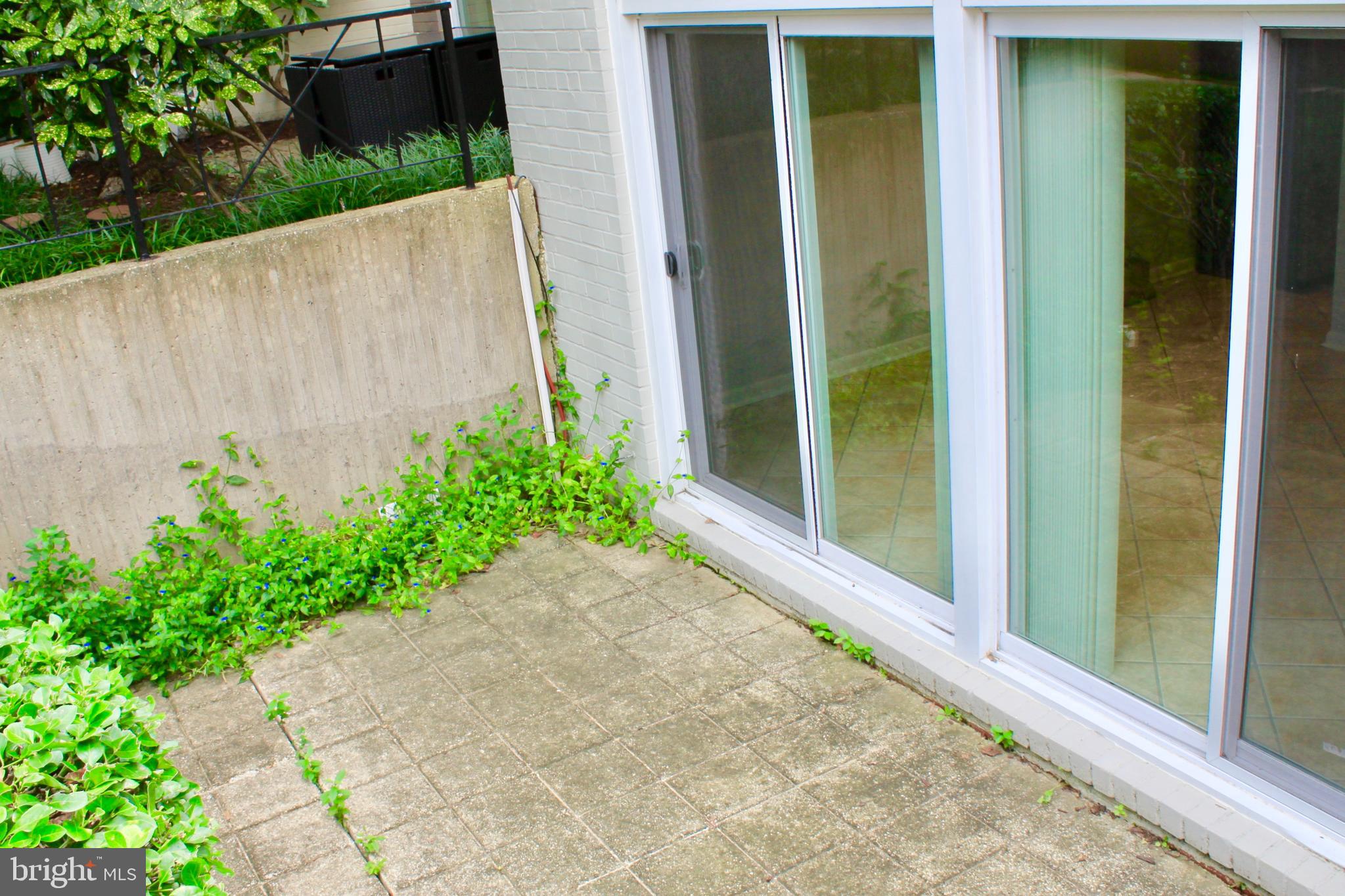 46 G Street Southwest, Unit B Washington, DC 20024 - Photo 11 of 13 Outdoor Patio