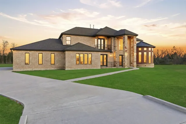 $915,000 | 15410 Rosemary Lane, Crosby, TX 77532