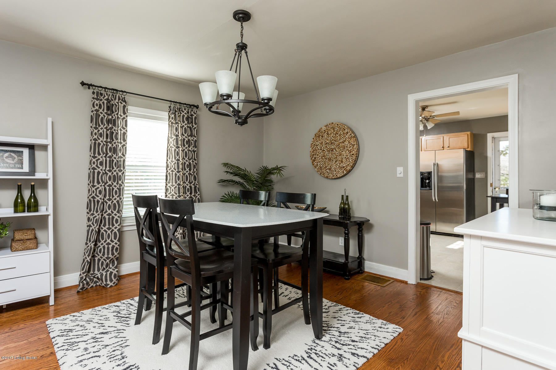 214 Wood Road Louisville, KY 40222 - Photo 10 of 31 Formal Dining