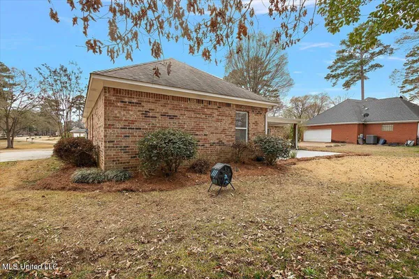 $355,000 | 108 Beaver Bend, Canton, MS 39046