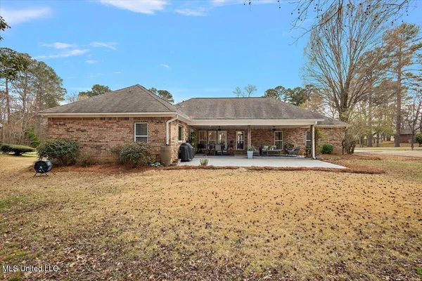 $355,000 | 108 Beaver Bend, Canton, MS 39046