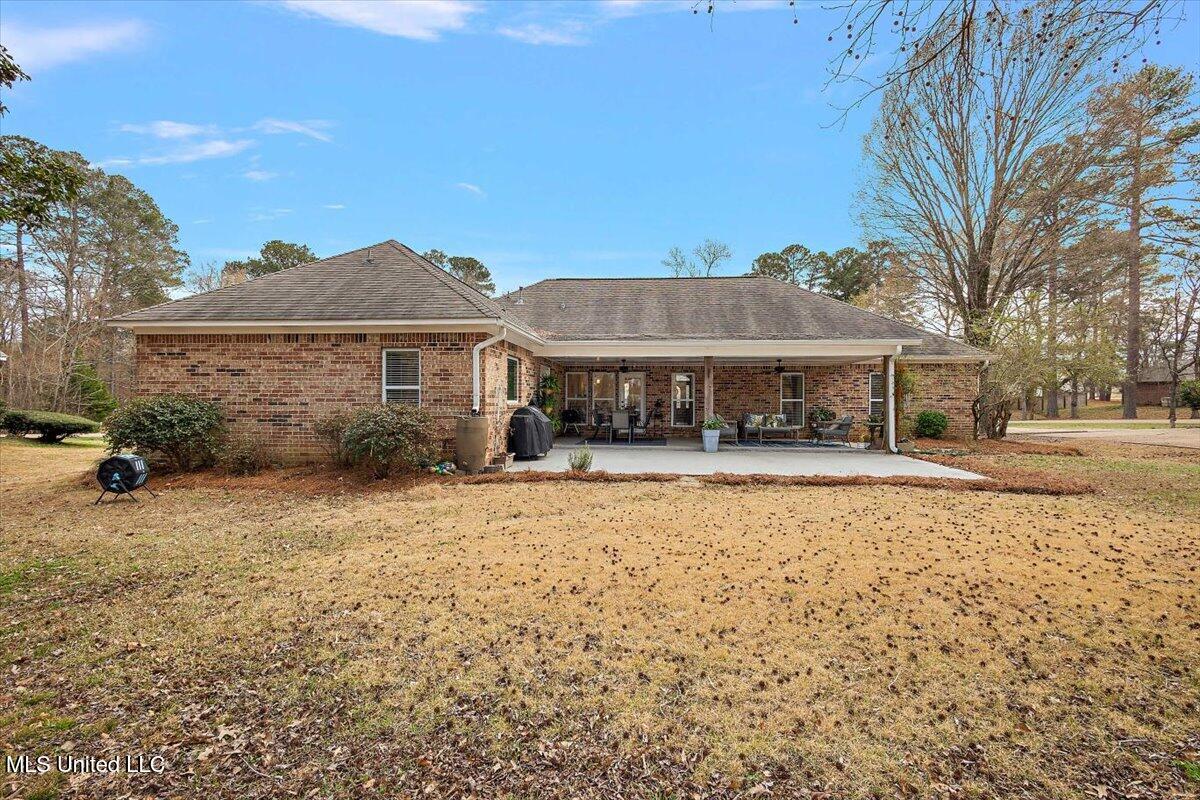 108 Beaver Bend Canton, MS 39046 - Photo 33 of 40 33-HTP_2458