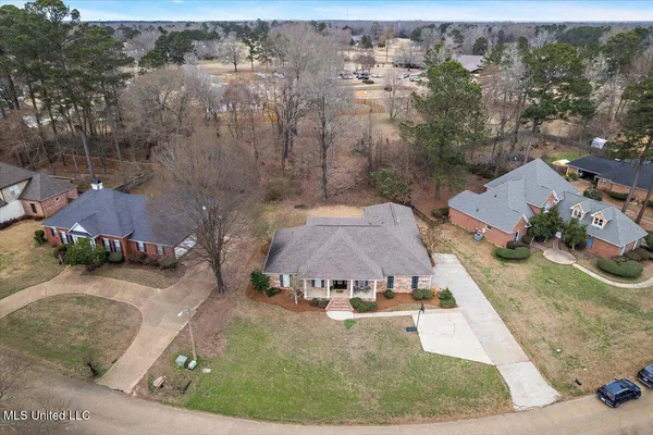 $355,000 | 108 Beaver Bend, Canton, MS 39046