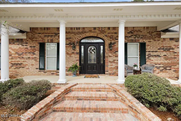 $355,000 | 108 Beaver Bend, Canton, MS 39046