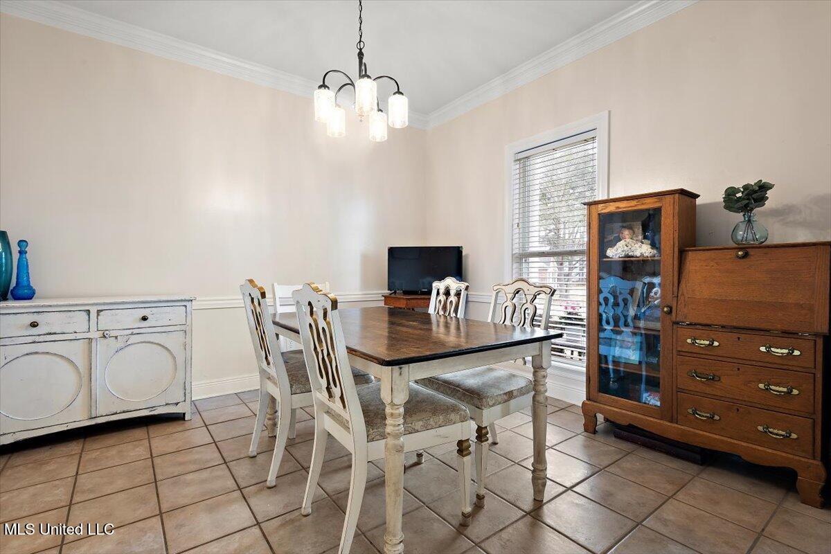 108 Beaver Bend Canton, MS 39046 - Photo 7 of 40 07-HTP_2382