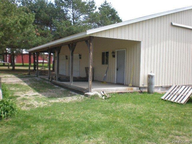 4268 Mortimer Line Road Croswell, MI 48422 - Photo 5 of 19 P5050019.JPG