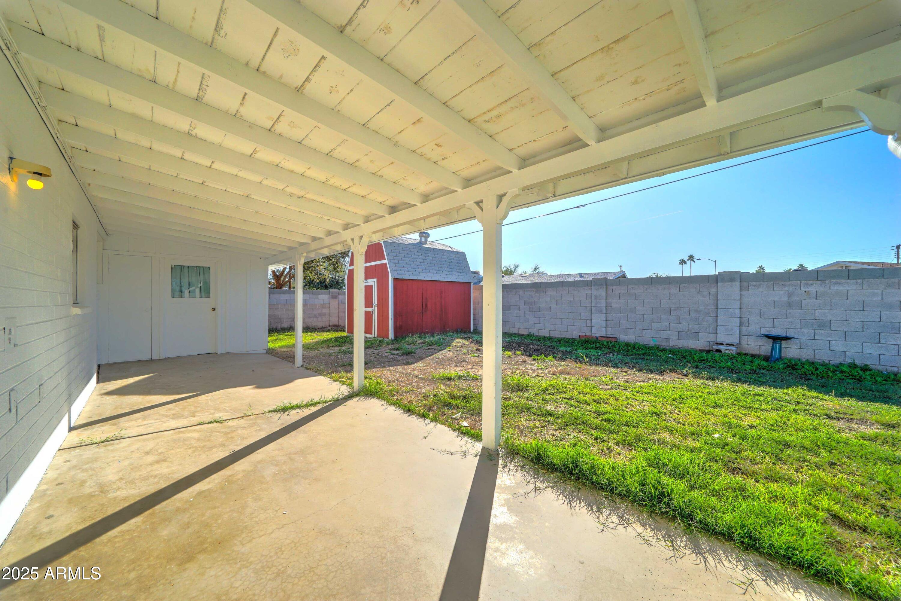 2039 West Northview Avenue Phoenix, AZ 85021 - Photo 28 of 30 a view of backyard with hardwood