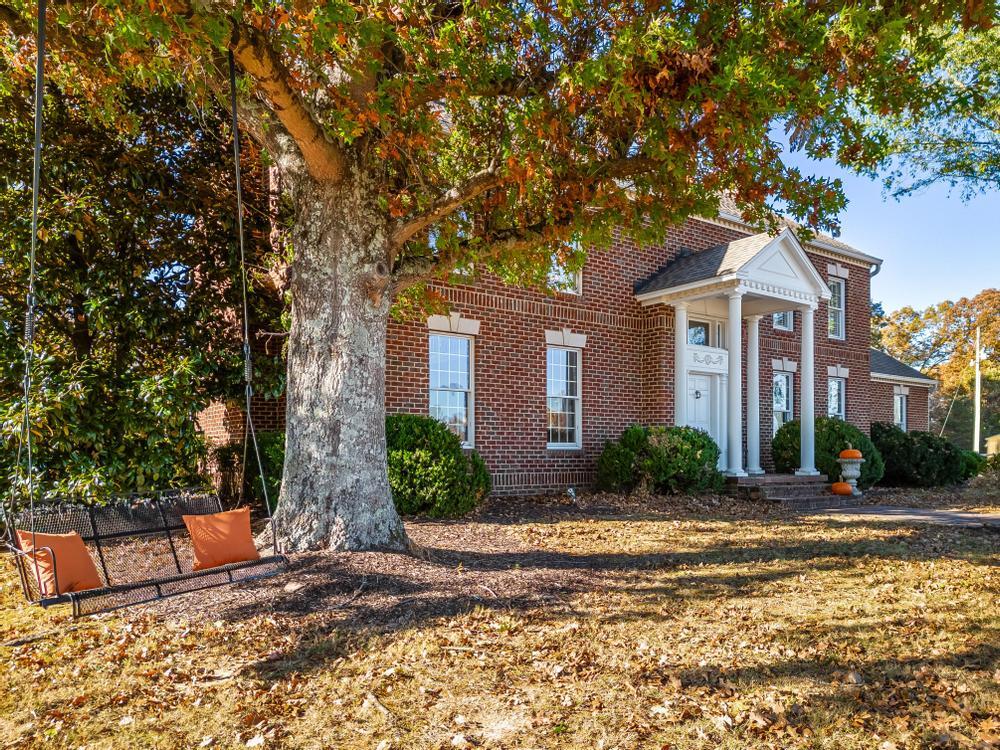 345 Morgan Road Charleston, TN 37310 - Photo 5 of 69 325 Morgan
