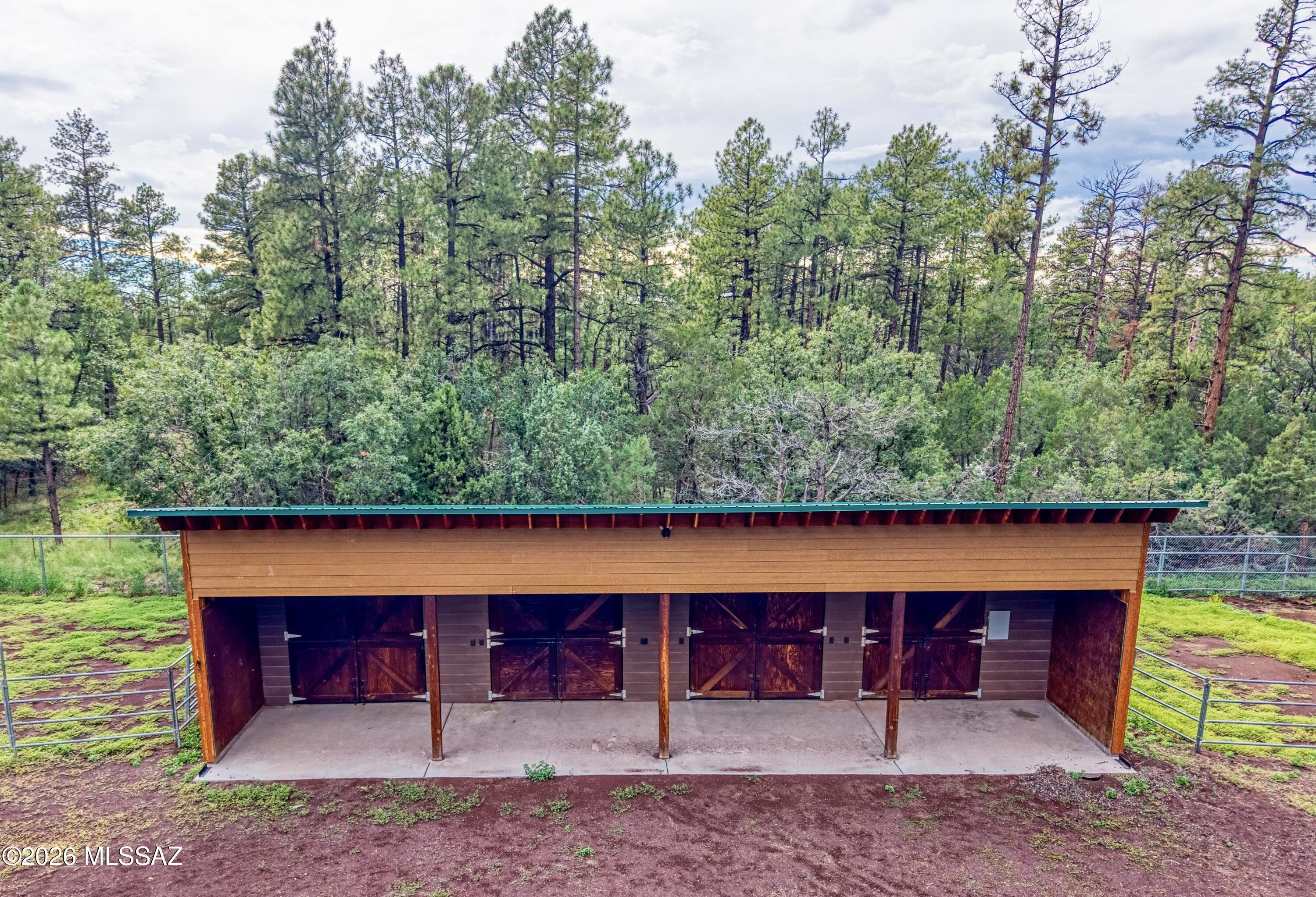 4895 Rim Spur Lakeside, AZ 85929 - Photo 21 of 35 Barn 2