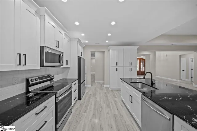 $699,000 | 105 Bree Drive, Anderson, SC 29621