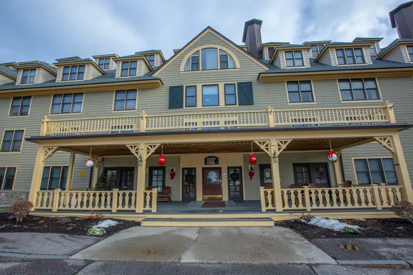 $220,000 | 28 Packard's Road, Unit 406, Waterville Valley, NH 03215